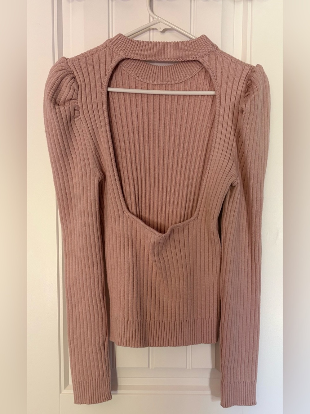 ASTR the Label Open Back Ribbed Knit Sweater - Picture 4 of 5